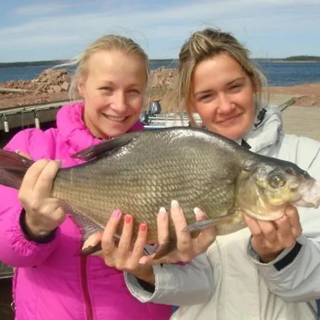 Lomakylät Norroe Village *