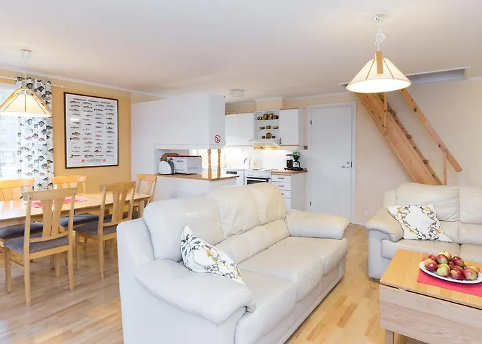 Norroe Village פארק נופש